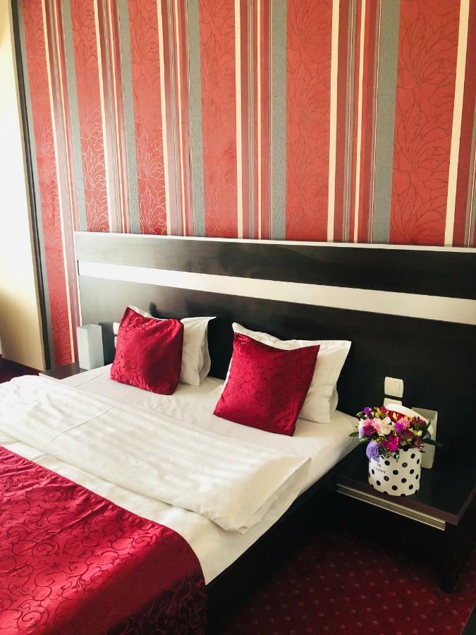 Hotel Angellis Temesvár Kültér fotó